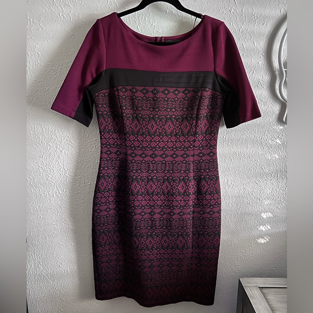 Liz Claiborne Fitted Dark Purple Black Patterned Dress Size 10